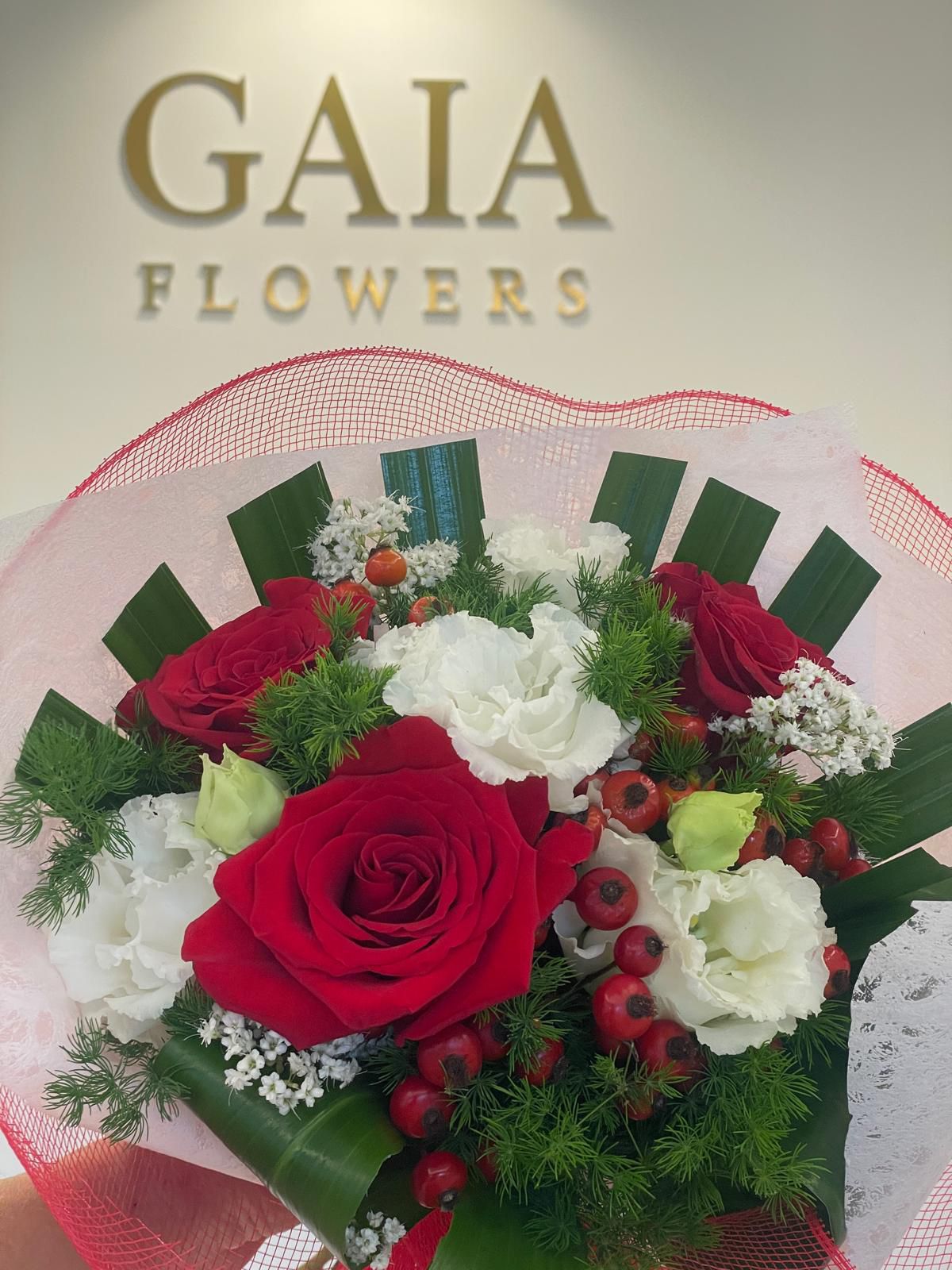 Bouquet "Contrasti" – Red & White Mix